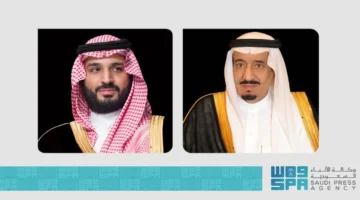 خادم الحرمين وولي العهد يعزيان الشيخ الخثلان في وفاة والدته ويؤكدان على قيم التضامن الاجتماعي